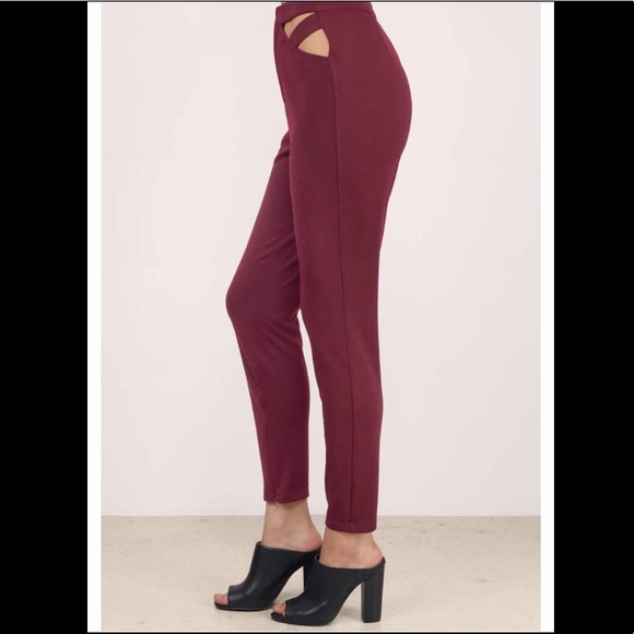 Tobi Wine Cut-Out Skinny Pants - Picture 3 of 5